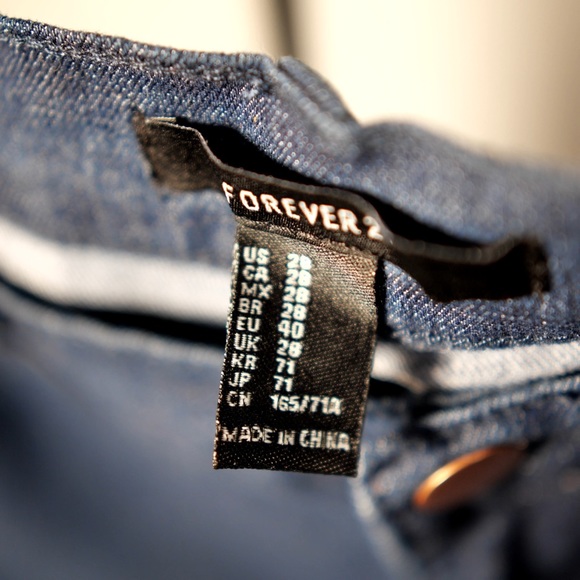 Forever 21 dark wash skinny jeans - Picture 2 of 2